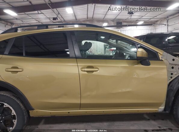 JF2GTAPC3NH213238 2022 SUBARU CROSSTREK Green 