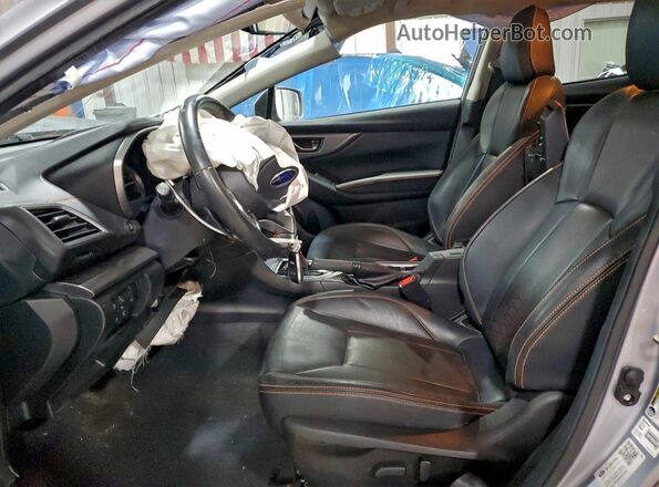JF2GTHMC6M8258511 2021 SUBARU CROSSTREK Silver Вид салону спереду