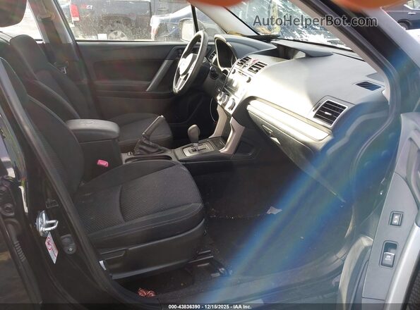 JF2SJABC2JH499200 2018 SUBARU FORESTER 2.5 Black 