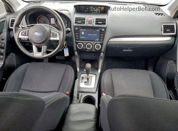 JF2SJADC9HH496382 2017 SUBARU FORESTER 2.5 Silver წინა პანელის ხედი