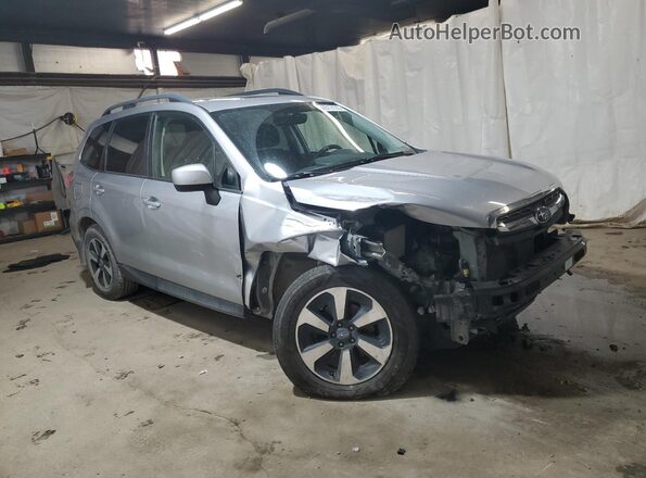 JF2SJAEC0HH417549 2017 SUBARU FORESTER 2.5 Silver Przód prawy