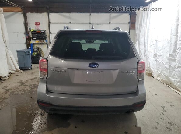 JF2SJAEC0HH417549 2017 SUBARU FORESTER 2.5 Silver Widok z tyłu