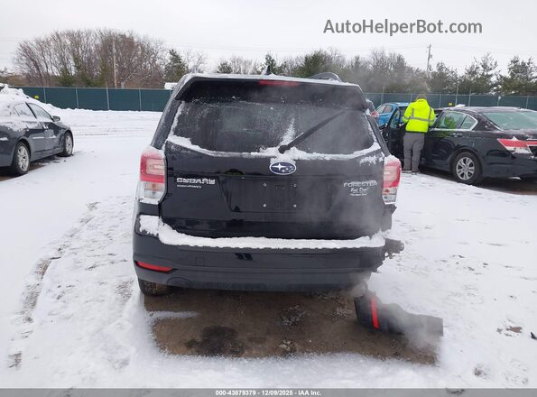 JF2SJAGC2JH496127 2018 SUBARU FORESTER 2.5 Black 