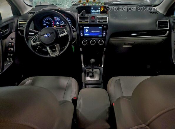JF2SJARC5JH539968 2018 SUBARU FORESTER 2.5 Gray წინა პანელის ხედი