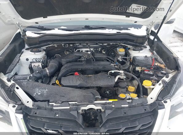JF2SJATC4HH513882 2017 SUBARU FORESTER 2.5I TO Белый Вид сзади