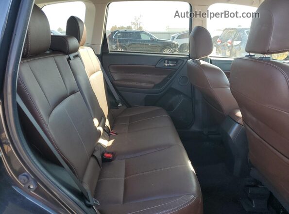 JF2SJATC6HH429174 2017 SUBARU FORESTER 2.5I TO Серый Вид задней части салона
