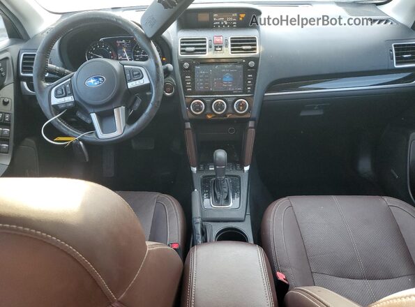 JF2SJAWC2HH571405 2017 SUBARU FORESTER 2.5I TO Black Вид панелі приладів