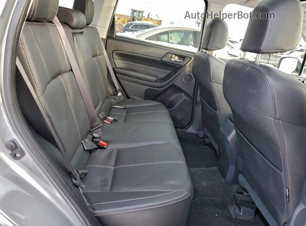 JF2SJAWC4HH428052 2017 SUBARU FORESTER 2.5I TO Silver 