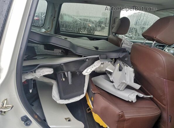 JF2SJAWC5HH496957 2017 SUBARU FORESTER 2.5I TO Белый Вид задней части салона