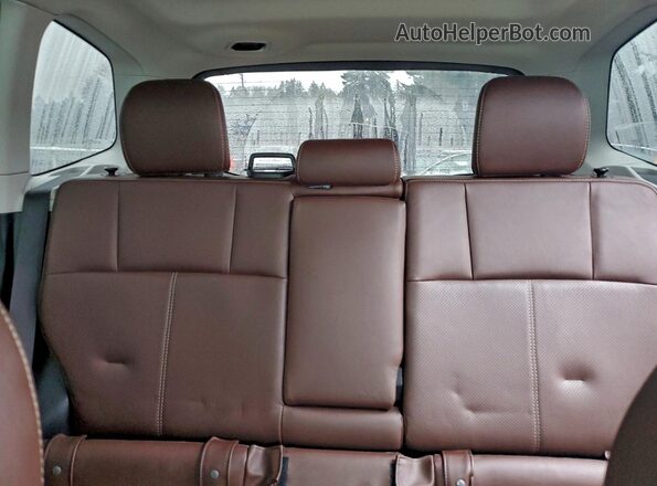 JF2SJGTC7HH419014 2017 SUBARU FORESTER2. White Vista de los asientos traseros