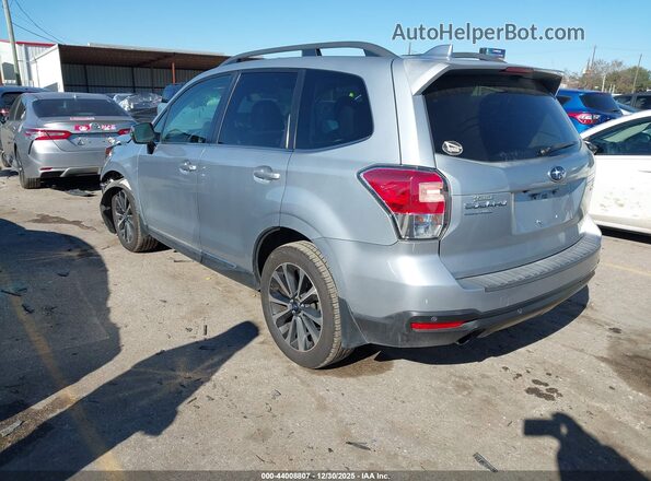 JF2SJGWC2HH448092 2017 SUBARU FORESTER2. Серебряный 