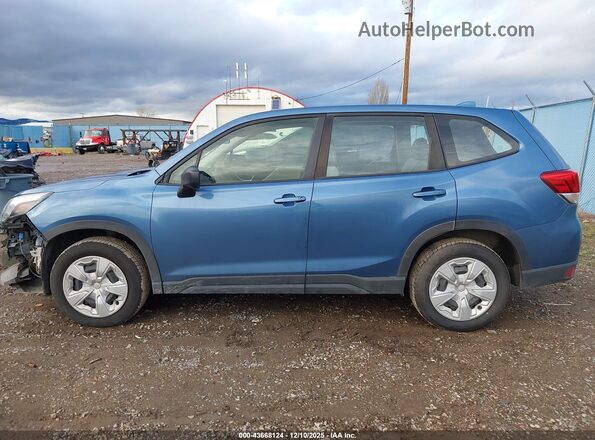 JF2SKAAC8NH490442 2022 SUBARU FORESTER Blue 