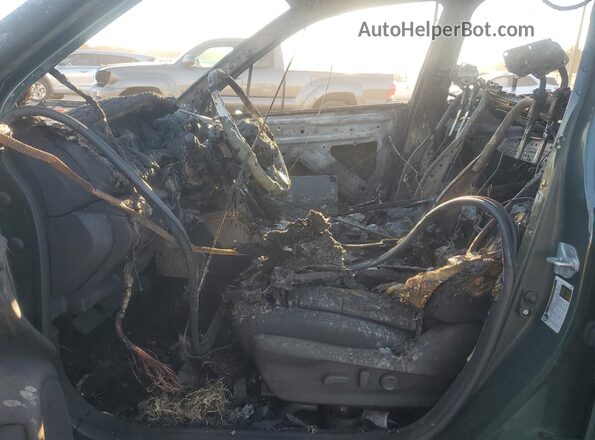 JF2SKACC2RH487667 2024 SUBARU FORESTER Зеленый Вид салона спереди