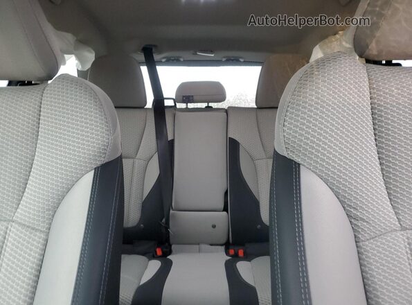 JF2SKADC2RH478594 2024 SUBARU FORESTER Green Вид задніх сидінь