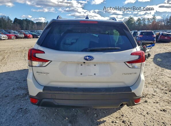 JF2SKADC4RH410149 2024 SUBARU FORESTER Белый Вид сзади