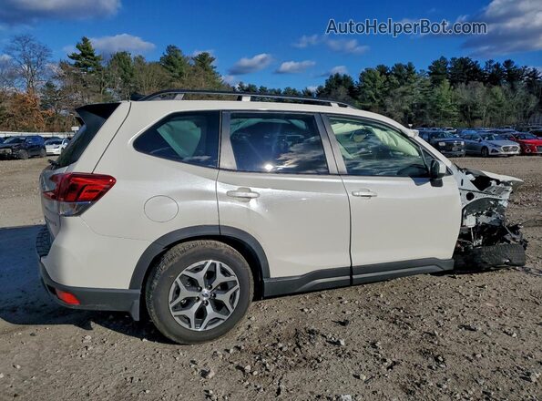 JF2SKADC4RH410149 2024 SUBARU FORESTER Белый Задняя правая четверть