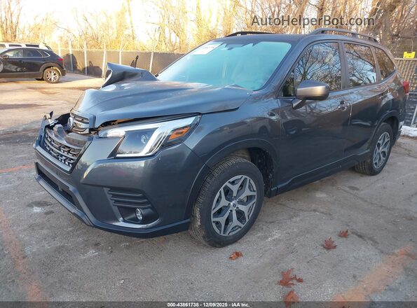 JF2SKADC6RH462947 2024 SUBARU FORESTER Серый Передняя левая четверть