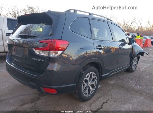 JF2SKADC6RH462947 2024 SUBARU FORESTER Серый Задняя правая четверть
