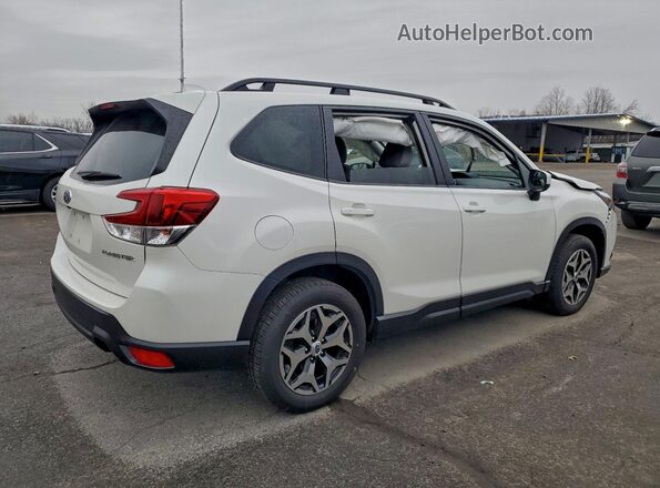 JF2SKAEC0NH492910 2022 SUBARU FORESTER Белый Задняя правая четверть