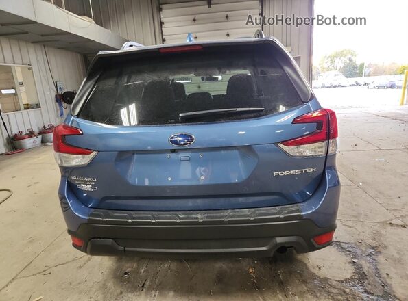 JF2SKAEC4NH474023 2022 SUBARU FORESTER Blue Вид ззаду