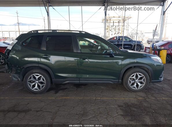 JF2SKAEC4NH507568 2022 SUBARU FORESTER Green Widok wnętrza 360 stopni