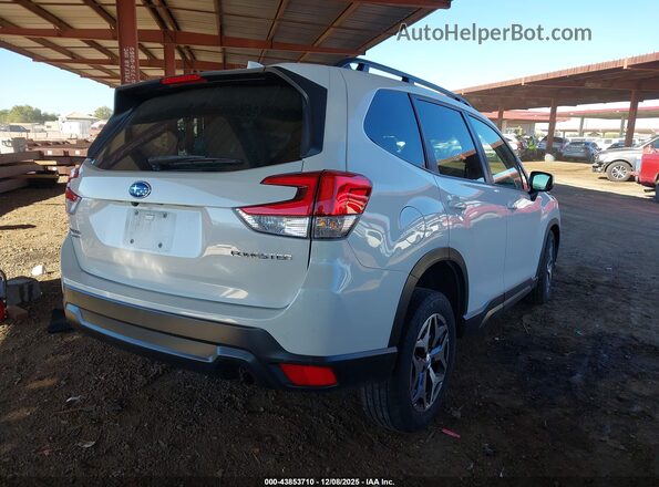 JF2SKAECXPH443846 2023 SUBARU FORESTER White Tył prawy