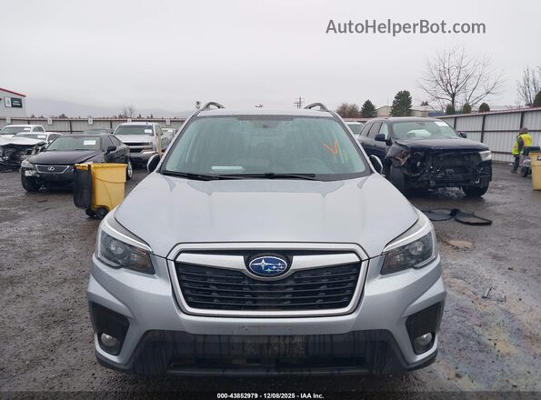 JF2SKAJC2MH526348 2021 SUBARU FORESTER Silver 
