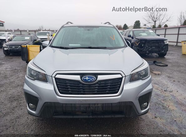 JF2SKAJC2MH526348 2021 SUBARU FORESTER Silver 