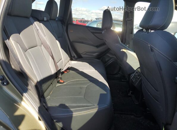 JF2SKAJC2RH500095 2024 SUBARU FORESTER Green Widok tylnych siedzeń