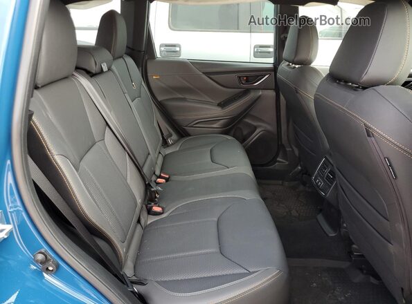 JF2SKAJC5RH431659 2024 SUBARU FORESTER Blue Vista de los asientos traseros
