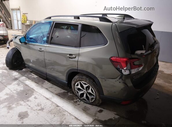 JF2SKAJCXMH453472 2021 SUBARU FORESTER Зеленый 