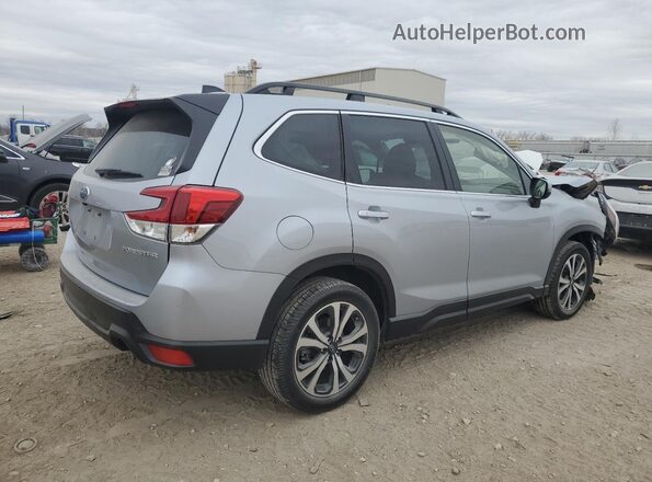 JF2SKALC2RH409597 2024 SUBARU FORESTER Silver Հետևի աջ