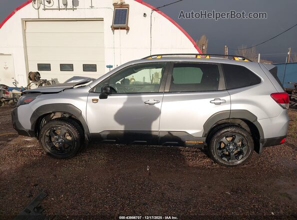 JF2SKAMC2NH435660 2022 SUBARU FORESTER Silver Սալոնի 360 աստիճան տեսք