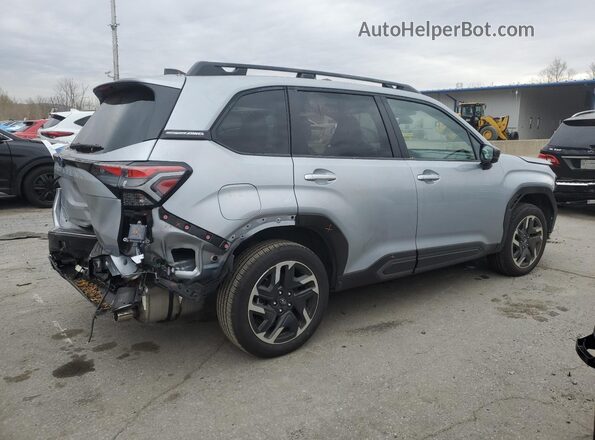 JF2SLDRC4SH536721 2025 SUBARU FORESTER Silver Rear right