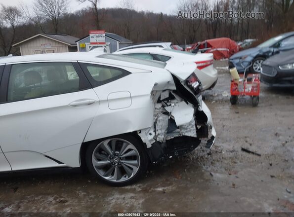 JHMZC5F17MC001600 2021 HONDA CLARITY Белый Вид спереди