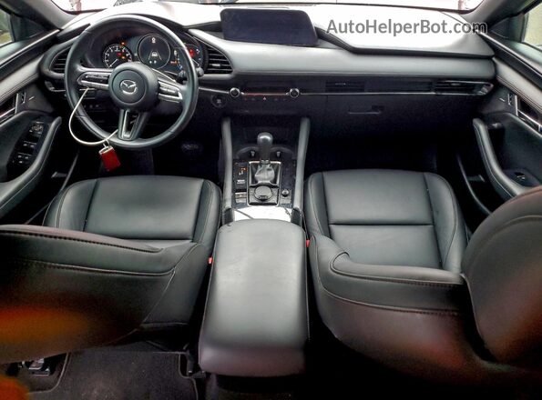JM1BPAMM4L1166432 2020 MAZDA 3 Red Առջևի վահանակի տեսք
