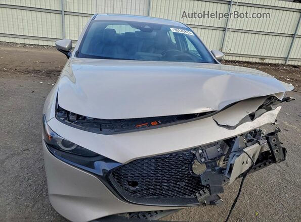 JM1BPAMM8P1608182 2023 MAZDA 3 Silver Widok z przodu