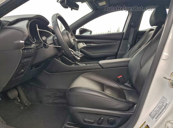 JM1BPBMLXN1514556 2022 MAZDA 3 White Вид салону спереду