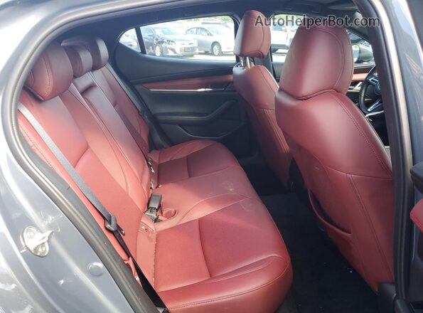 JM1BPBMM3P1614882 2023 MAZDA 3 Gray Widok tylnych siedzeń