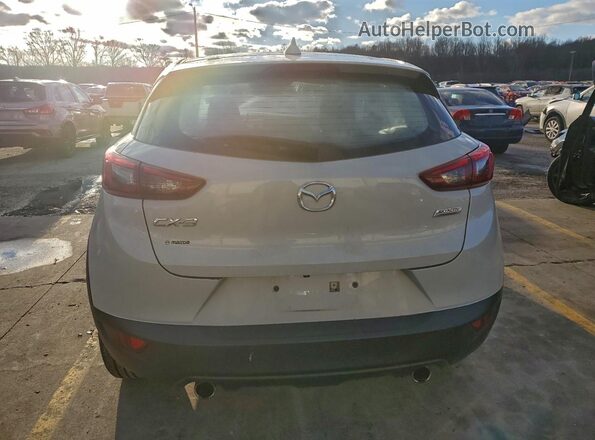 JM1DKDB75J1322044 2018 MAZDA CX-3 White 