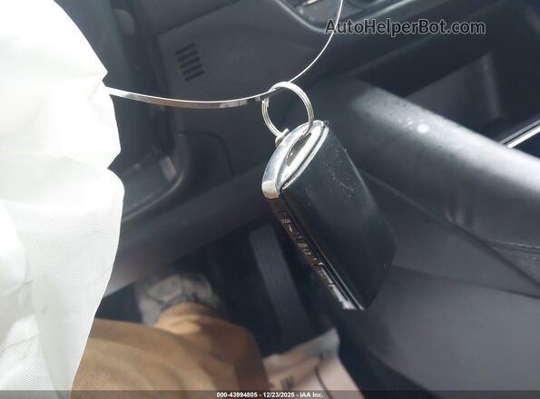 JM1GL1VM4L1516660 2020 MAZDA 6 White Dashboard view