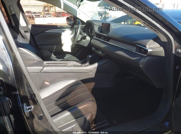 JM1GL1VM5L1526372 2020 MAZDA 6 Черный Вид салона спереди
