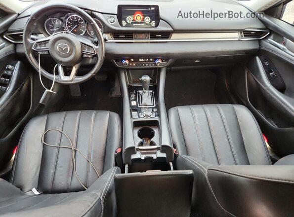 JM1GL1VM9M1618098 2021 MAZDA 6 Red Dashboard view