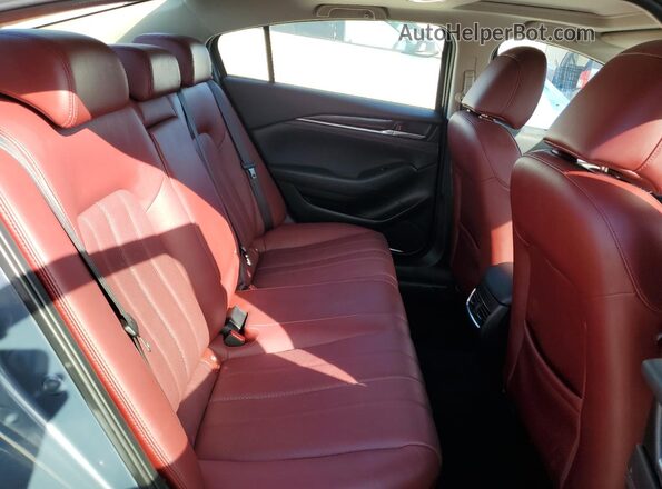JM1GL1WY0M1605466 2021 MAZDA 6 Gray Widok tylnych siedzeń