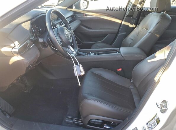 JM1GL1XY3M1604553 2021 MAZDA 6 White Front interior view