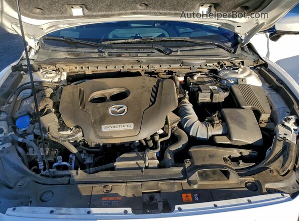 JM1GL1XY3M1604553 2021 MAZDA 6 White Rear interior view