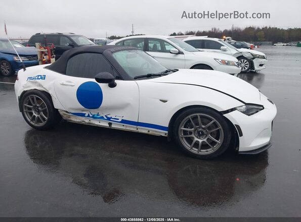 JM1NDAB71K0306511 2019 MAZDA MX-5 MIATA White უკანა სალონის ხედი