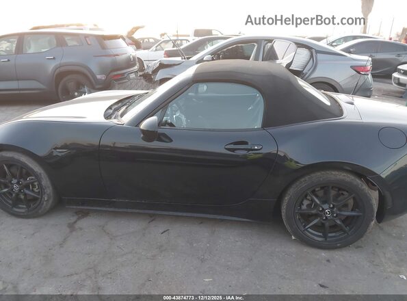 JM1NDAB76N0501489 2022 MAZDA MX-5 MIATA Black სალონის 360-გრადუსიანი ხედი