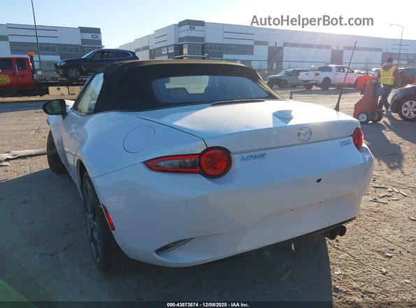 JM1NDAD79K0310786 2019 MAZDA MX-5 MIATA White Rear left