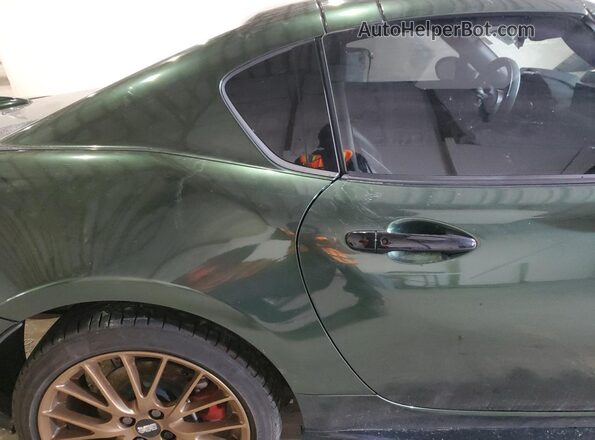 JM1NDAL79R0607889 2024 MAZDA MX-5 Green Vista de los asientos traseros